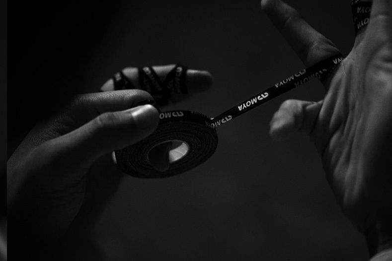 blog-the-best-finger-tape-for-jiujitsu-bjj-moya-brand-gi-3.jpg