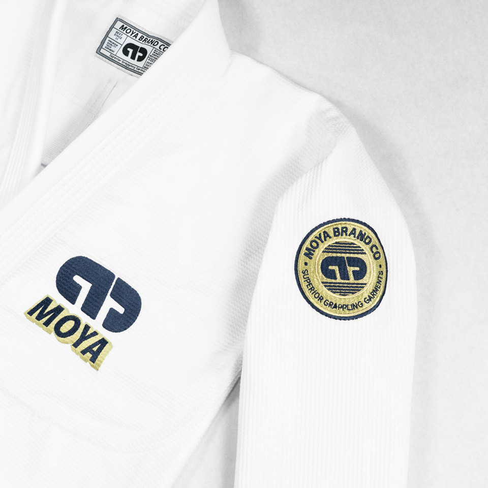 26 FLAGSHIP WHITE ADULT GI