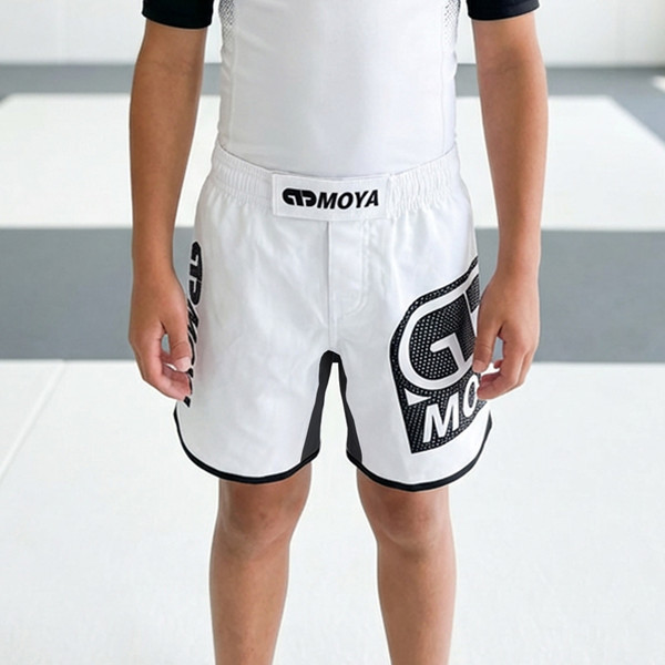26 KIDS WHITE SHORTS